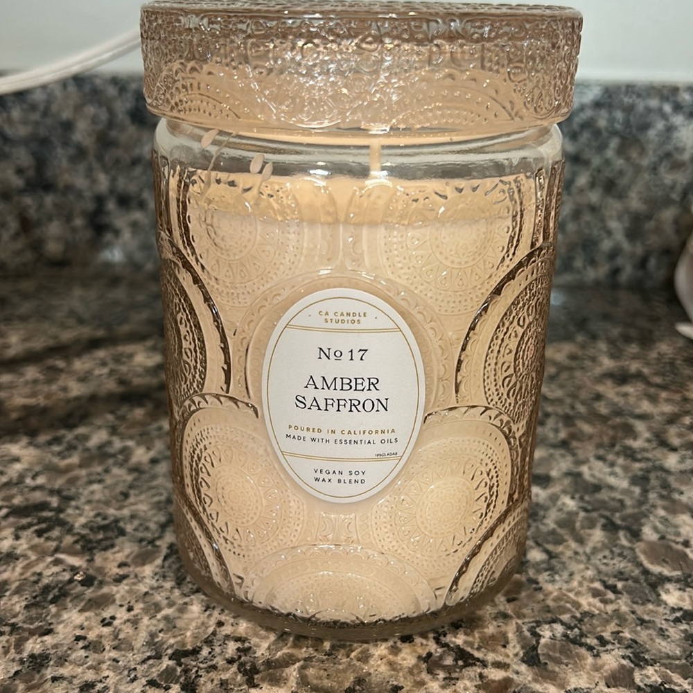 LEOBEN CO Amber Saffron Vegan Soy Wax Blend Candle  Cut Glass Faceted 18oz